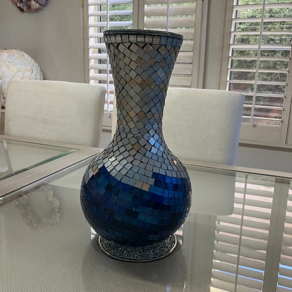Glittering Mirrored Mosaic Vase - Picture 1 of 5